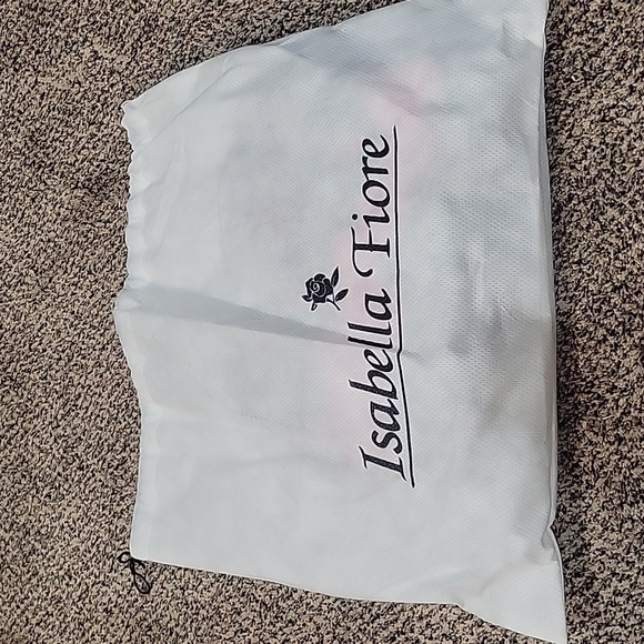 Isabella Fiore Handbags - Brand New Isabella Fiore Rose Purse